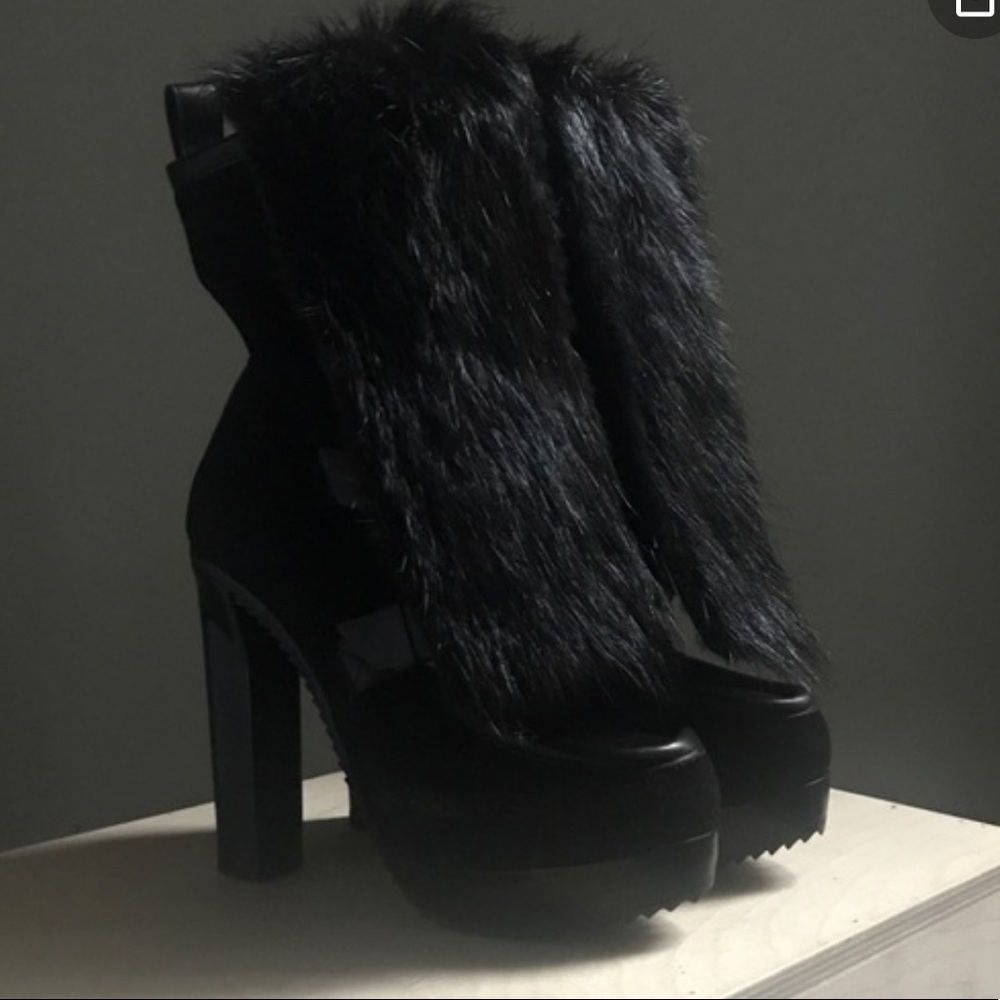 🤹‍♀️🎉🌹Pierre hardy boots
